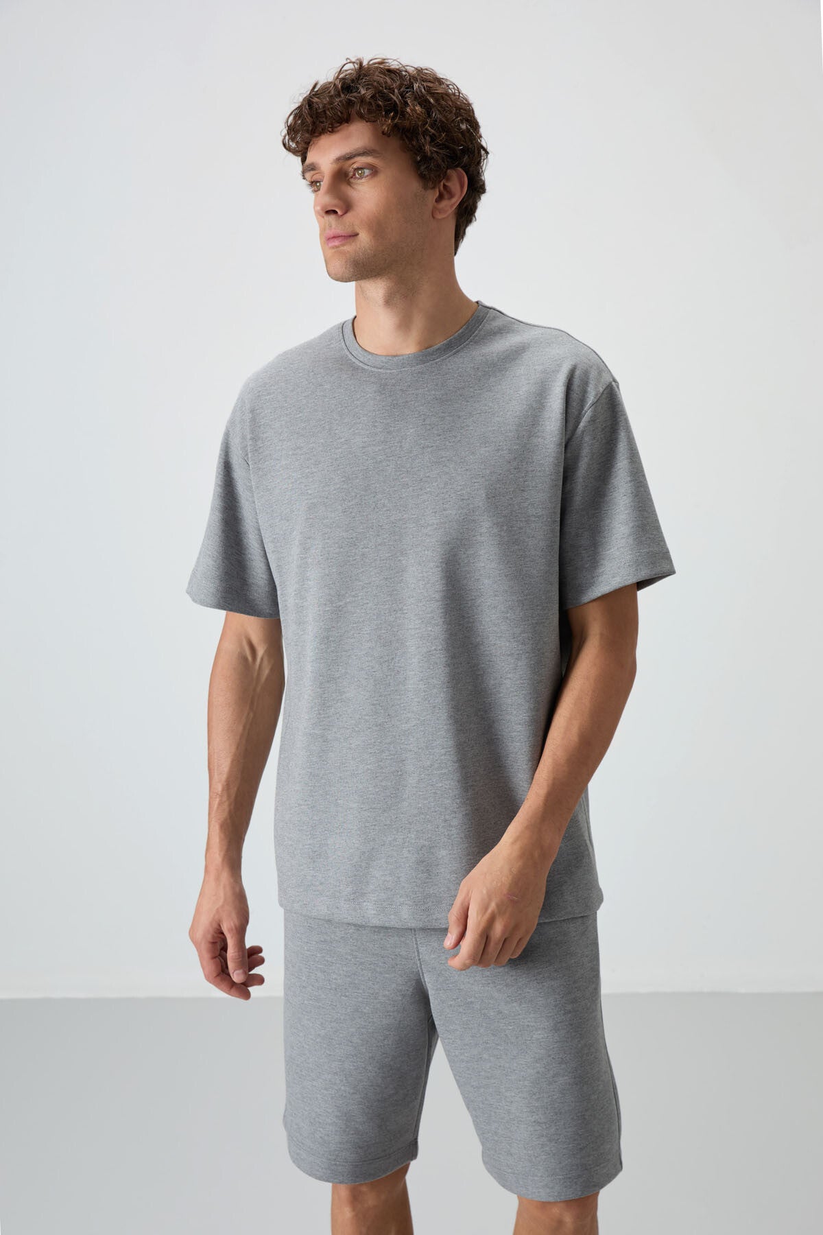Grey Melange Cotton Thick Soft Textured Oversize Fit Basic Men's Shorts Set - 85249