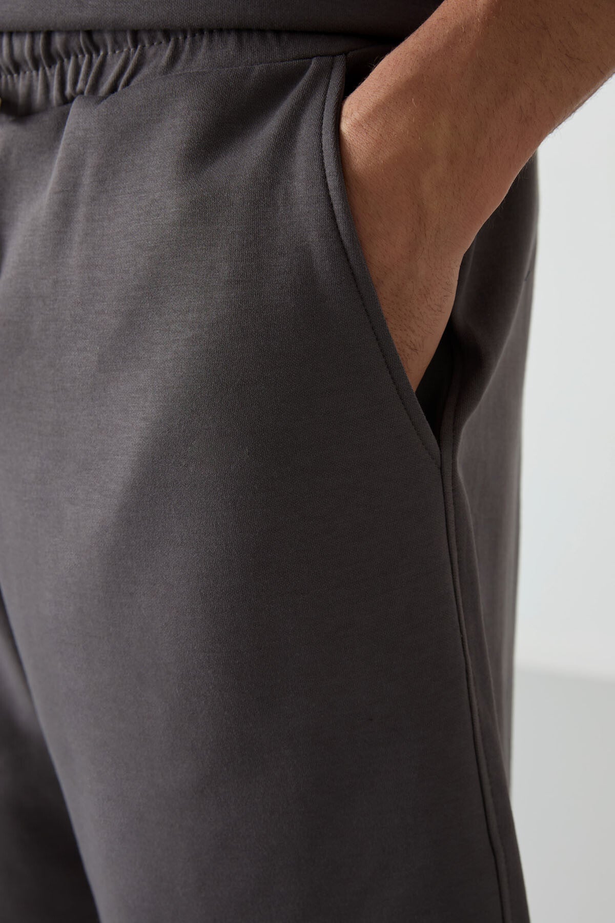 Dark Grey Cotton Thick Soft Textured Oversize Fit Basic Men's Shorts Set - 85249