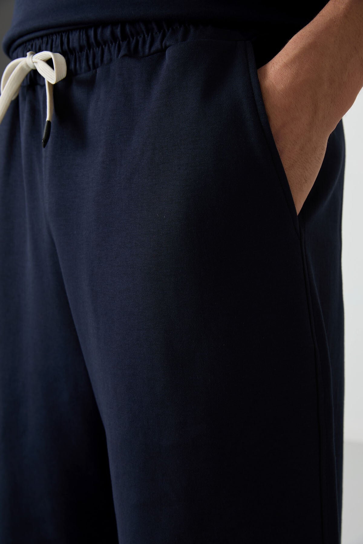 Navy Blue Cotton Thick Soft Textured Oversize Fit Basic Men's Shorts Set - 85249