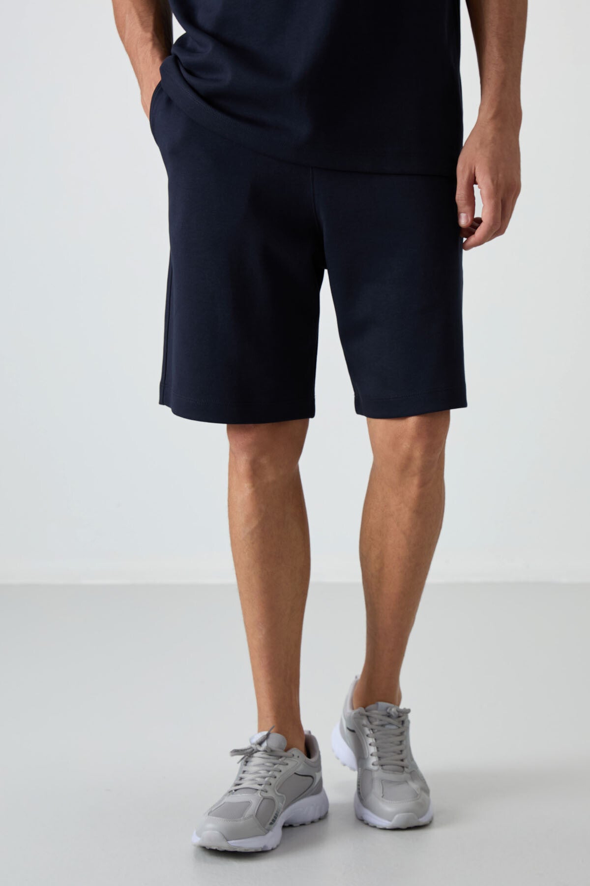 Navy Blue Cotton Thick Soft Textured Oversize Fit Basic Men's Shorts Set - 85249