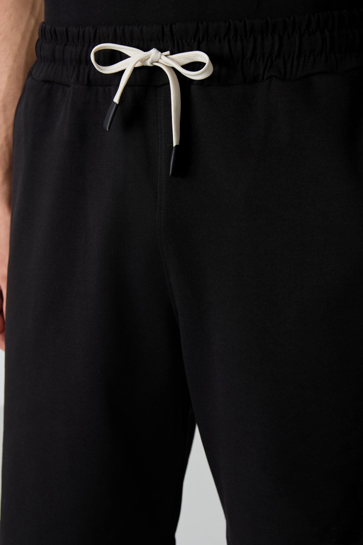 Black Cotton Thick Soft Textured Oversize Fit Basic Men's Shorts Set - 85249