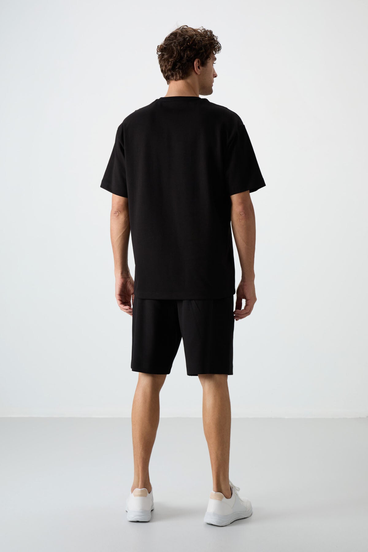 Black Cotton Thick Soft Textured Oversize Fit Embroidered Men's Shorts Set - 85250