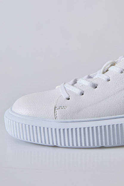 White Laced Perforated PU Leather Men's Sports Shoes - 89129