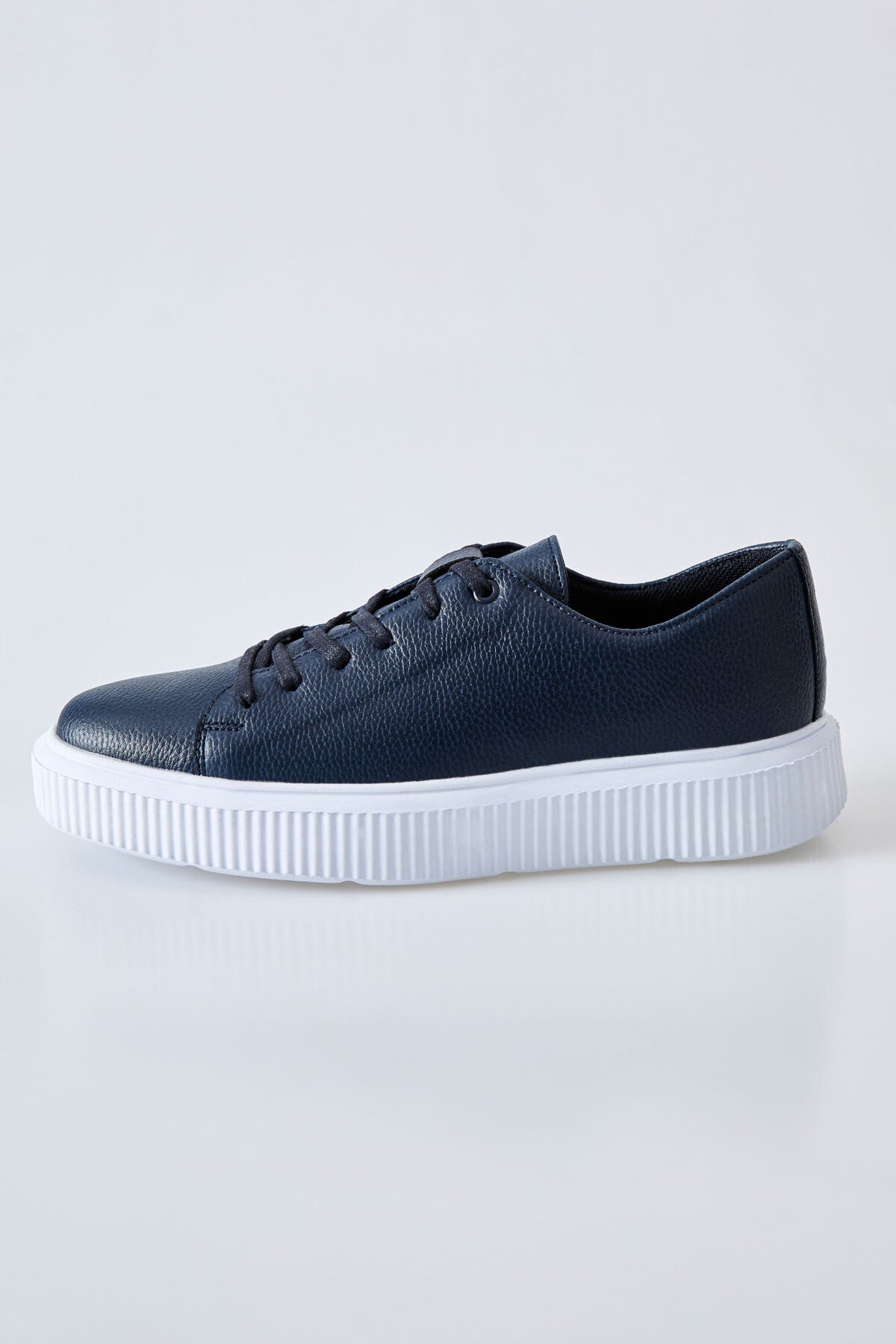 Navy Blue Laced Perforated PU Leather Men's Sports Shoes - 89129