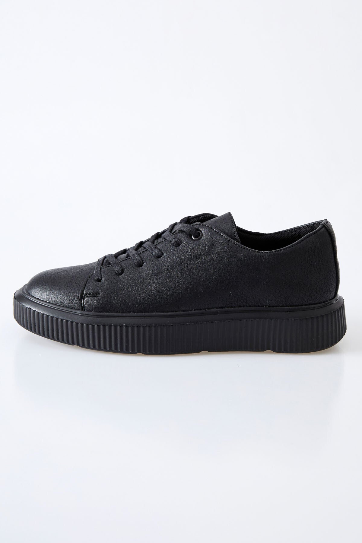 Black Laced Perforated PU Leather Men's Sports Shoe - 89129