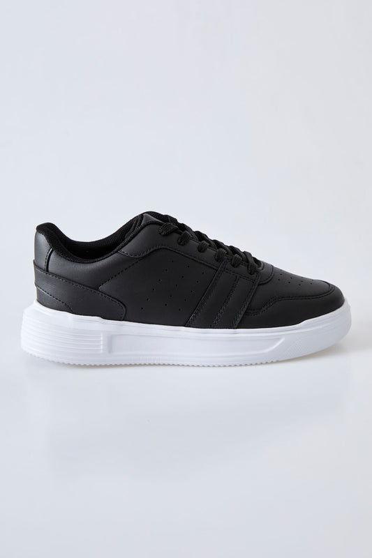 Black-White Laced Perforated PU Leather Men's Sports Shoes - 89125