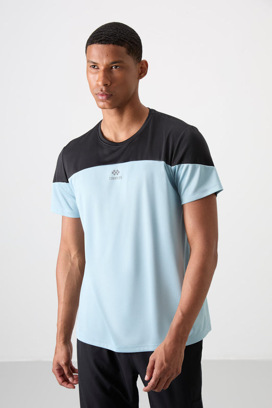 Light Blue Polyester Breathable Textured Thin Flexible Standard Fit Men's Performance T-Shirt - 88386