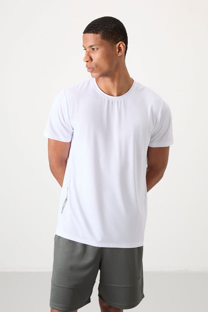 White Polyester Breathable Textured Thin Flexible Standard Fit Men's Performance T-Shirt - 88388
