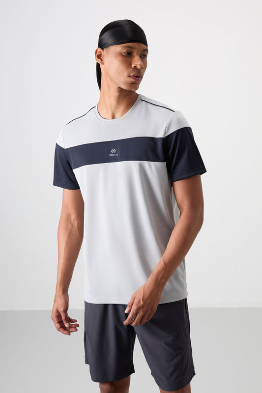 Breathable Textured Thin Flexible Standard Fit Men's Performance T-Shirt - 88396