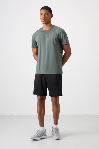 Breathable Textured Thin Flexible Standard Fit Men's Performance T-Shirt - 88384