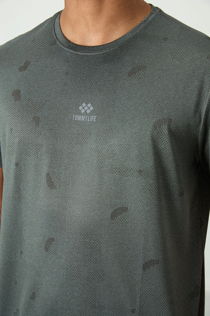Breathable Polyester Jacquard Thin Flexible Standard Fit Men's Performance T-Shirt - 88397