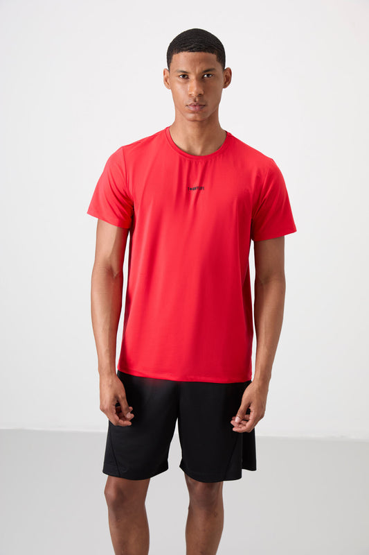Red Polyester Breathable Textured Thin Flexible Standard Fit Men's Performance T-Shirt - 88384