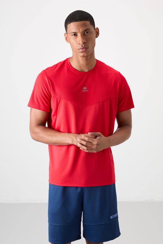 Red Polyester Breathable Textured Thin Flexible Standard Fit Men's Performance T-Shirt - 88391