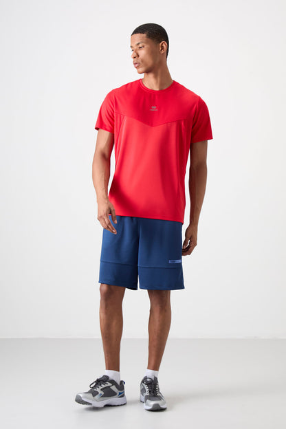 Red Polyester Breathable Textured Thin Flexible Standard Fit Men's Performance T-Shirt - 88391