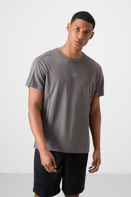 Dark Grey Polyester Breathable Textured Thin Flexible Standard Fit Men's Performance T-Shirt - 88390