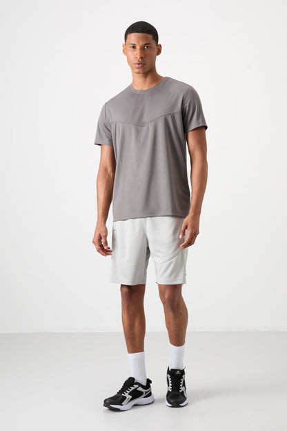 Dark Grey Polyester Breathable Textured Thin Flexible Standard Fit Men's Performance T-Shirt - 88391