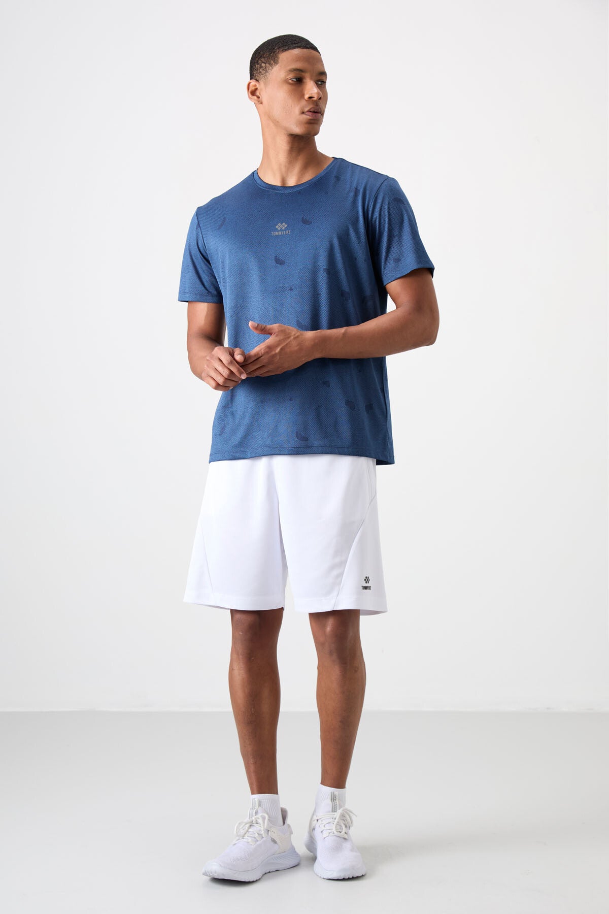 Parlament Polyester Breathable Jacquard Thin Flexible Standard Fit Men's Performance T-Shirt - 88397