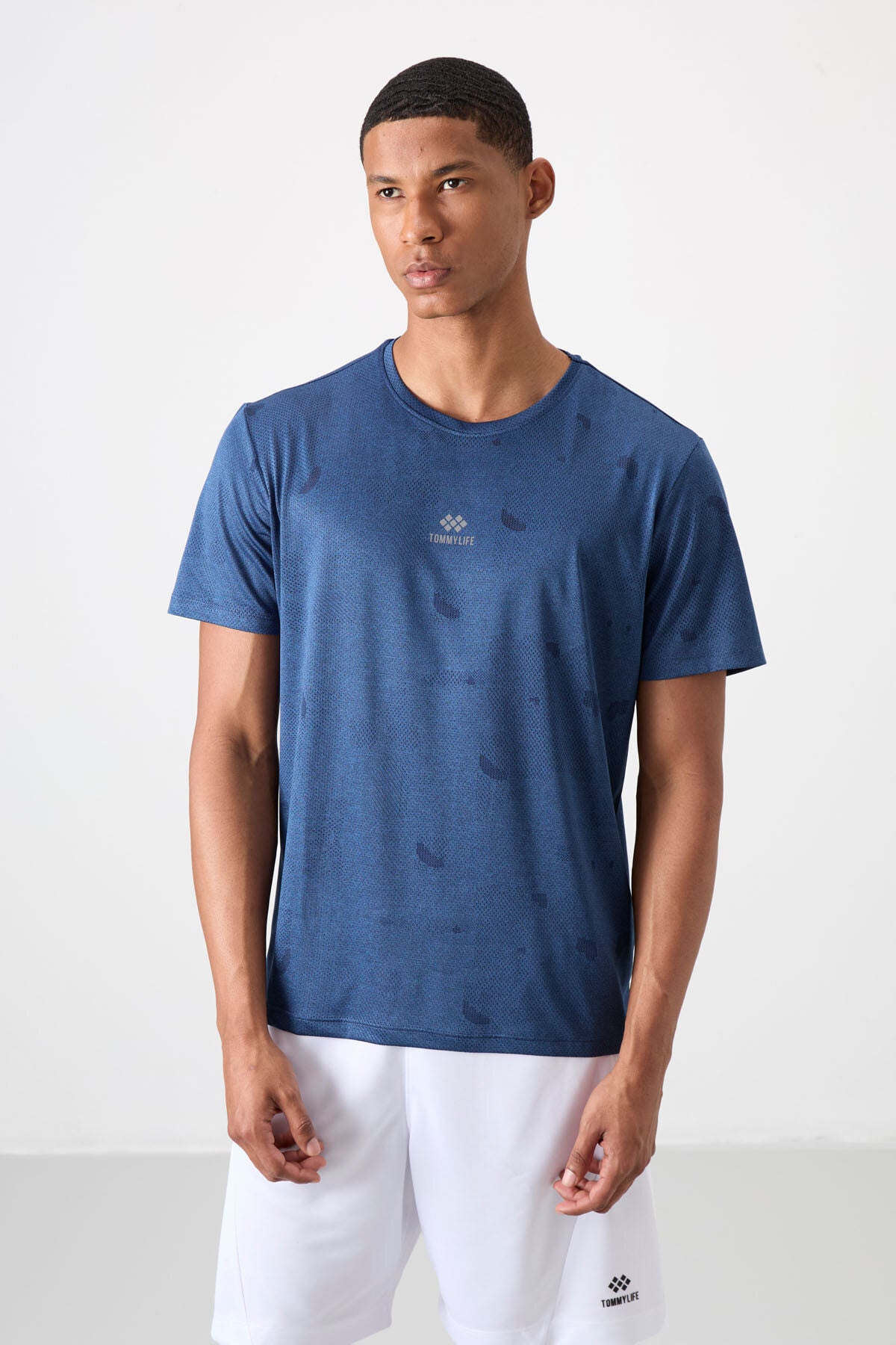 Parlament Polyester Breathable Jacquard Thin Flexible Standard Fit Men's Performance T-Shirt - 88397
