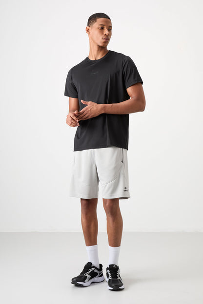 Black Polyester Breathable Textured Thin Flexible Standard Fit Men's Performance T-Shirt - 88384