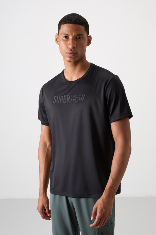 Black Polyester Breathable Textured Thin Flexible Standard Fit Men's Performance T-Shirt - 88385