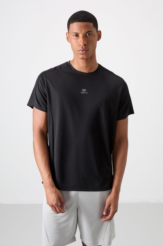 Black Polyester Breathable Textured Thin Flexible Standard Fit Men's Performance T-Shirt - 88390