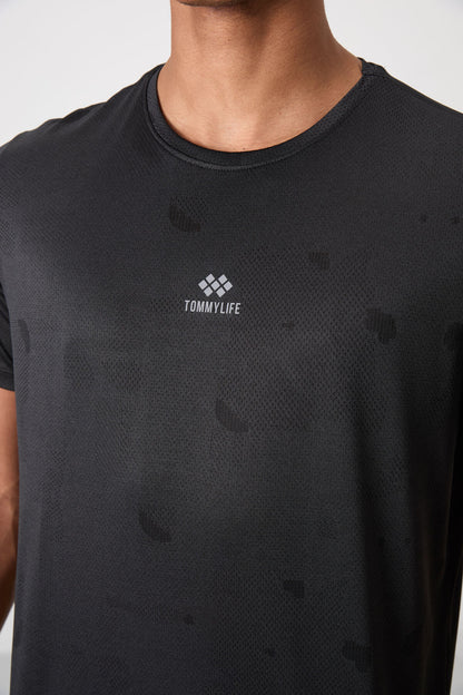 Black Polyester Breathable Jacquard Thin Flexible Standard Fit Men's Performance T-Shirt - 88397