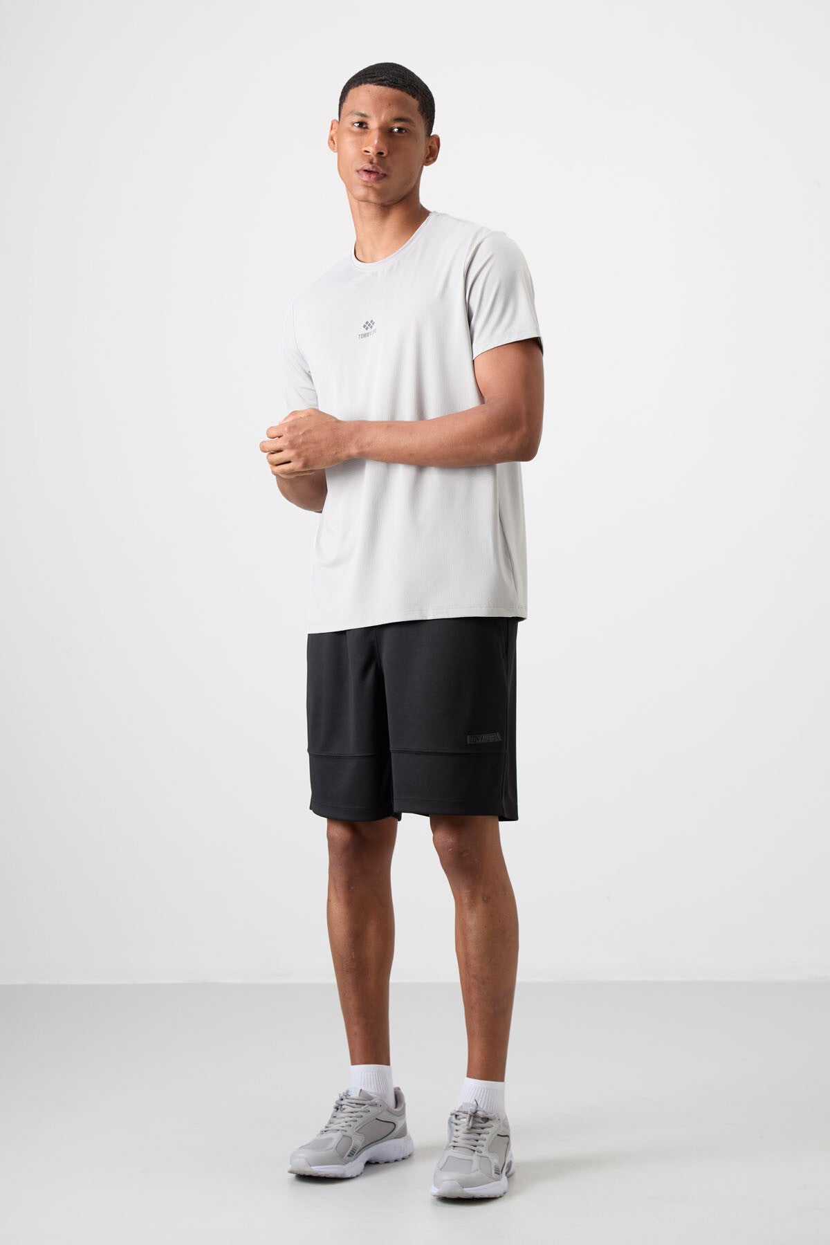 Stone Polyester Breathable Textured Thin Flexible Standard Fit Men's Performance T-Shirt - 88387