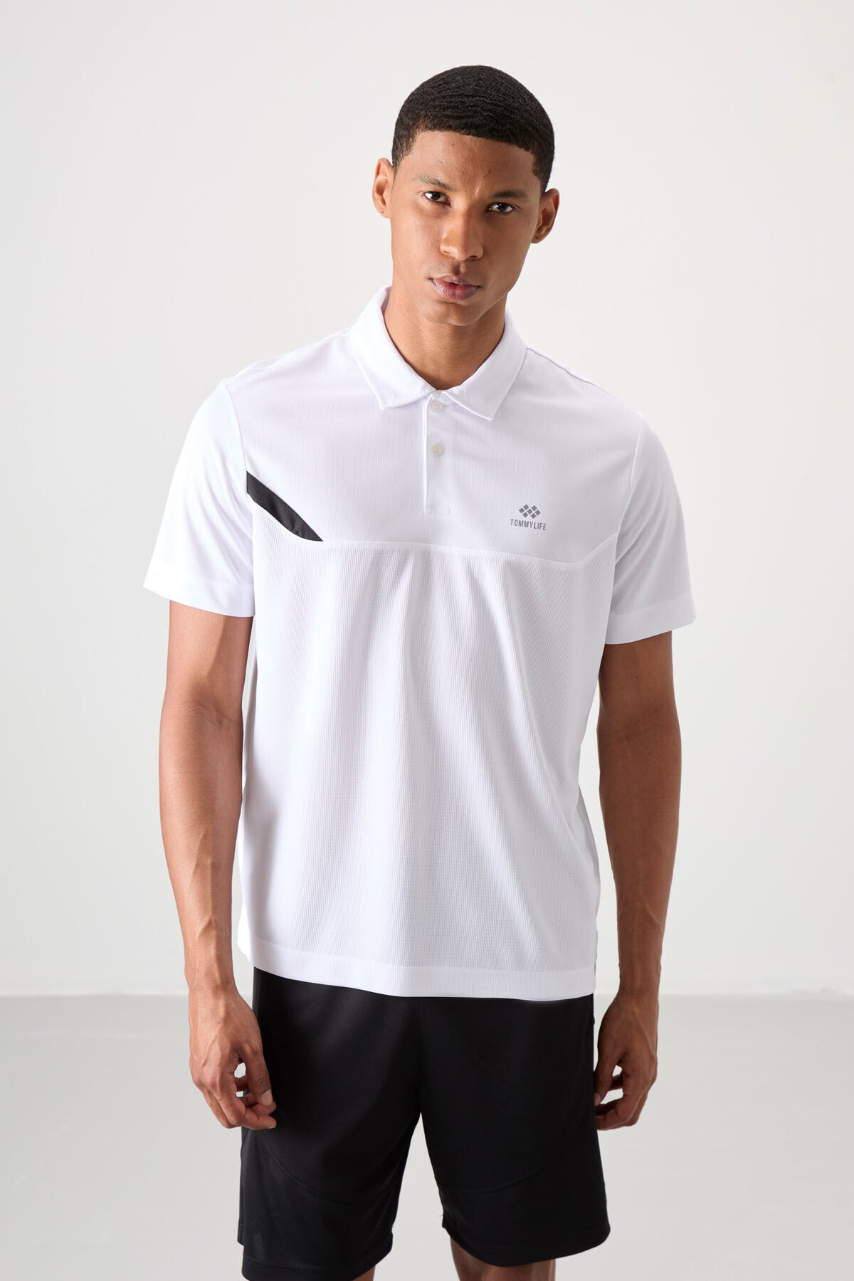 White Polyester Breathable Textured Thin Flexible Standard Fit Polo Collar Men's Performance T-Shirt - 88402