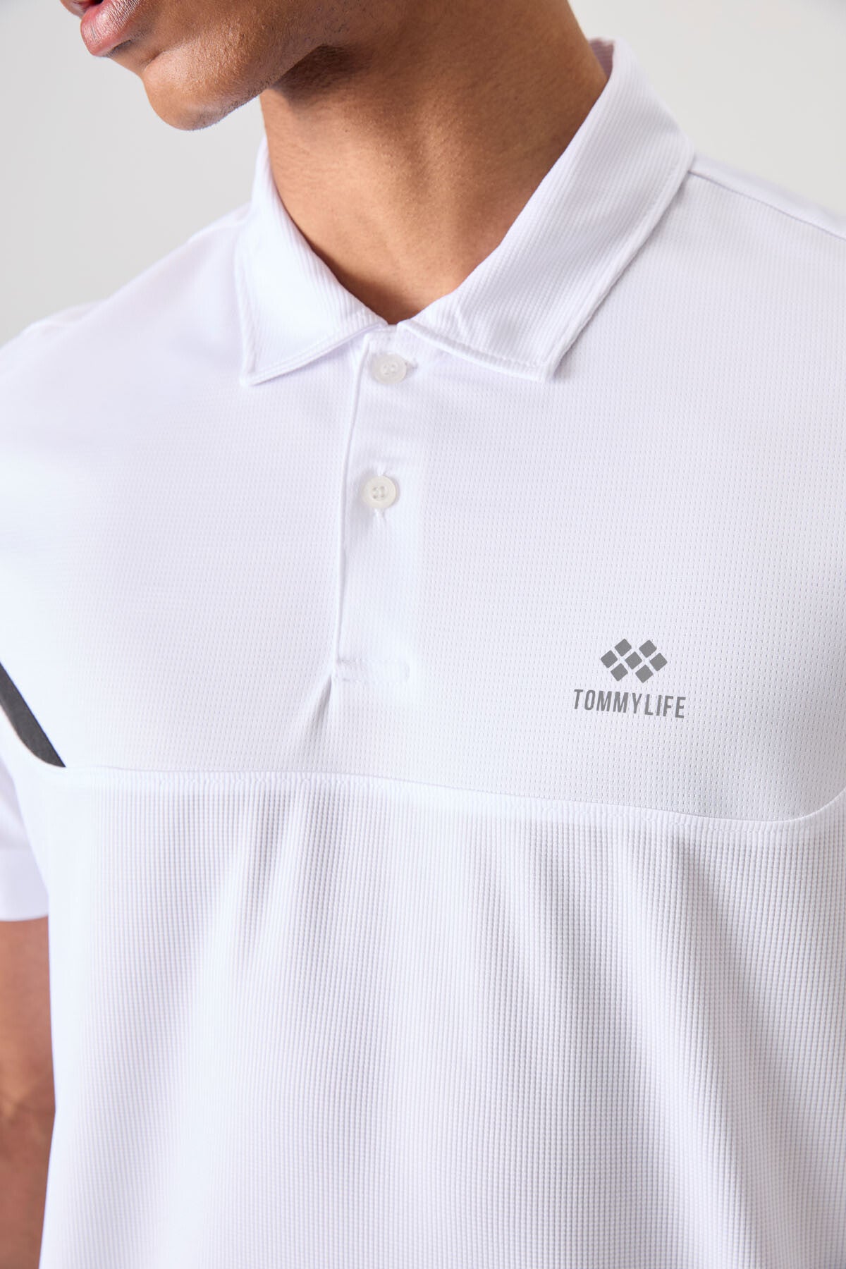 White Polyester Breathable Textured Thin Flexible Standard Fit Polo Collar Men's Performance T-Shirt - 88402