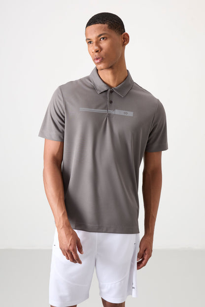 Dark Grey Polyester Breathable Textured Thin Flexible Standard Fit Polo Collar Men's Performance T-Shirt - 88393