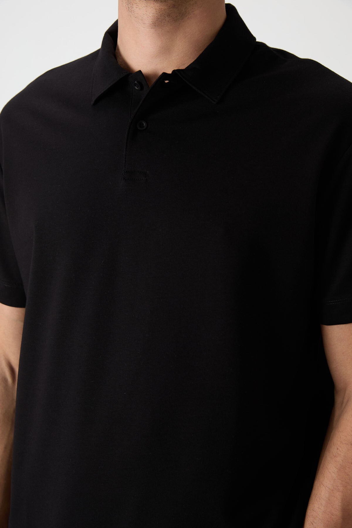 Black Cotton Thick Soft Textured Polo Collar Oversize Fit Basic Men's T-Shirt - 88381