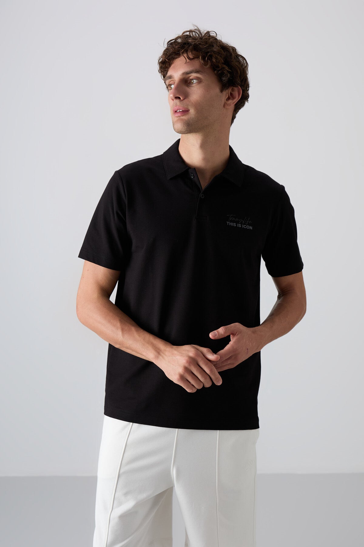 Black Cotton Thick Soft Textured Standard Fit Printed Polo Collar Men's T-Shirt - 88346