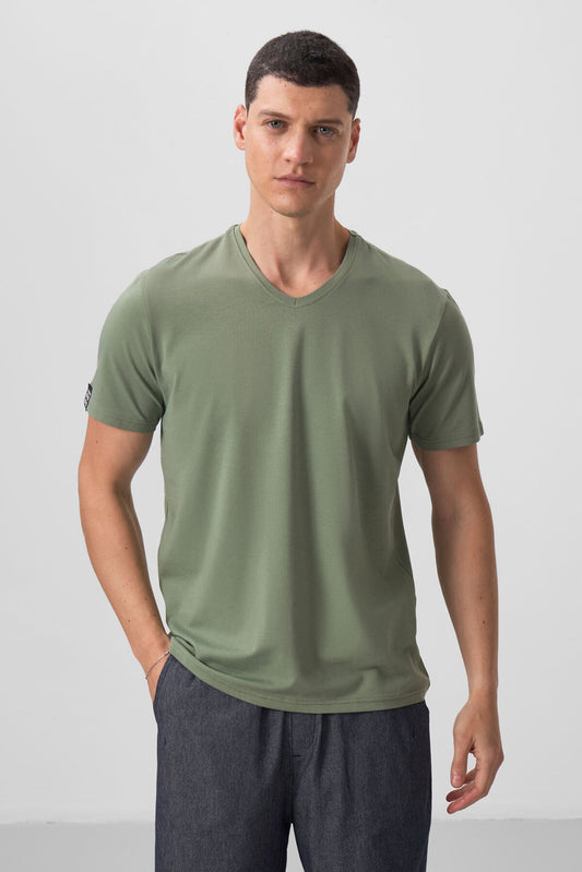 Light Green Basic Short Sleeve Standard Fit V Neck Men's T-Shirt - 87912
