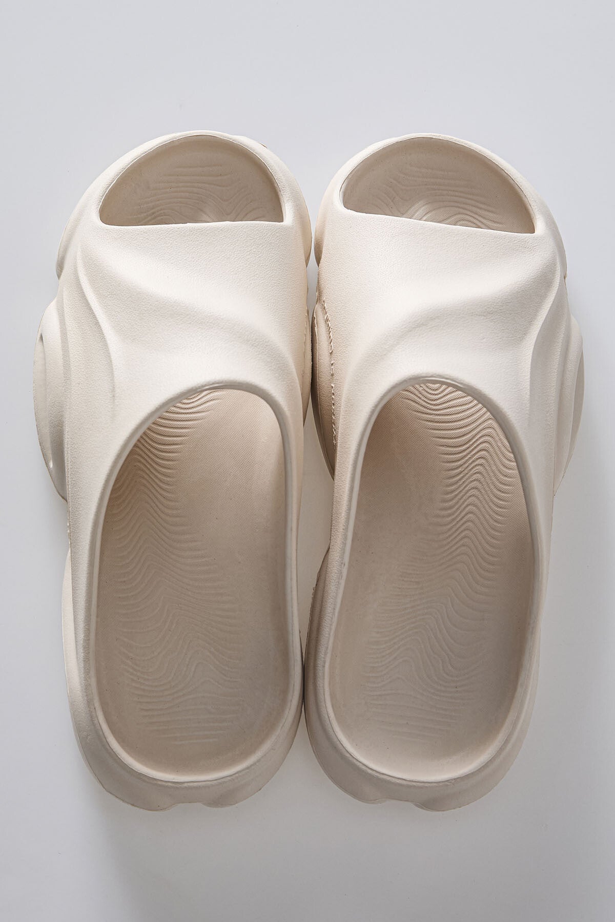 High Sole Strapped Men's Slippers -89303