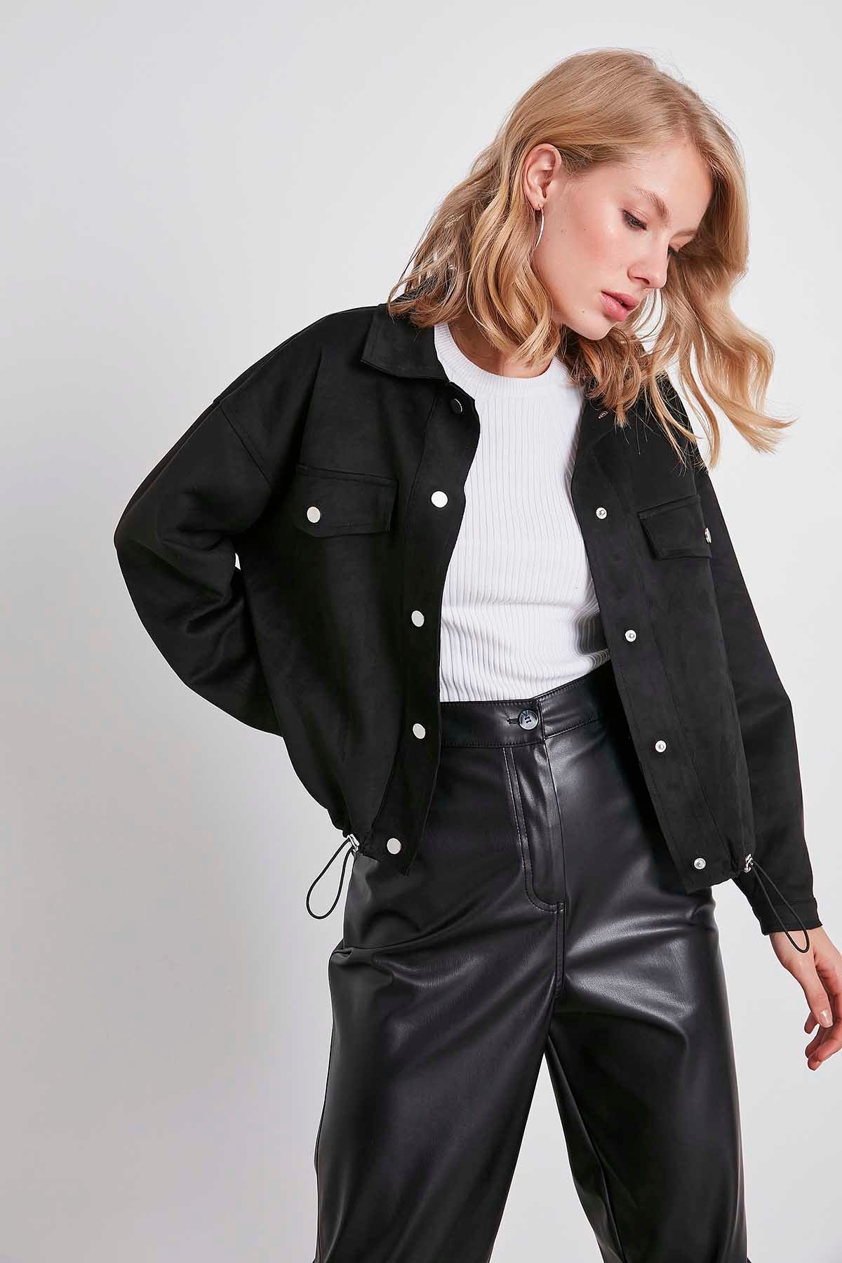 BLOUSE WITH STRING WAIST