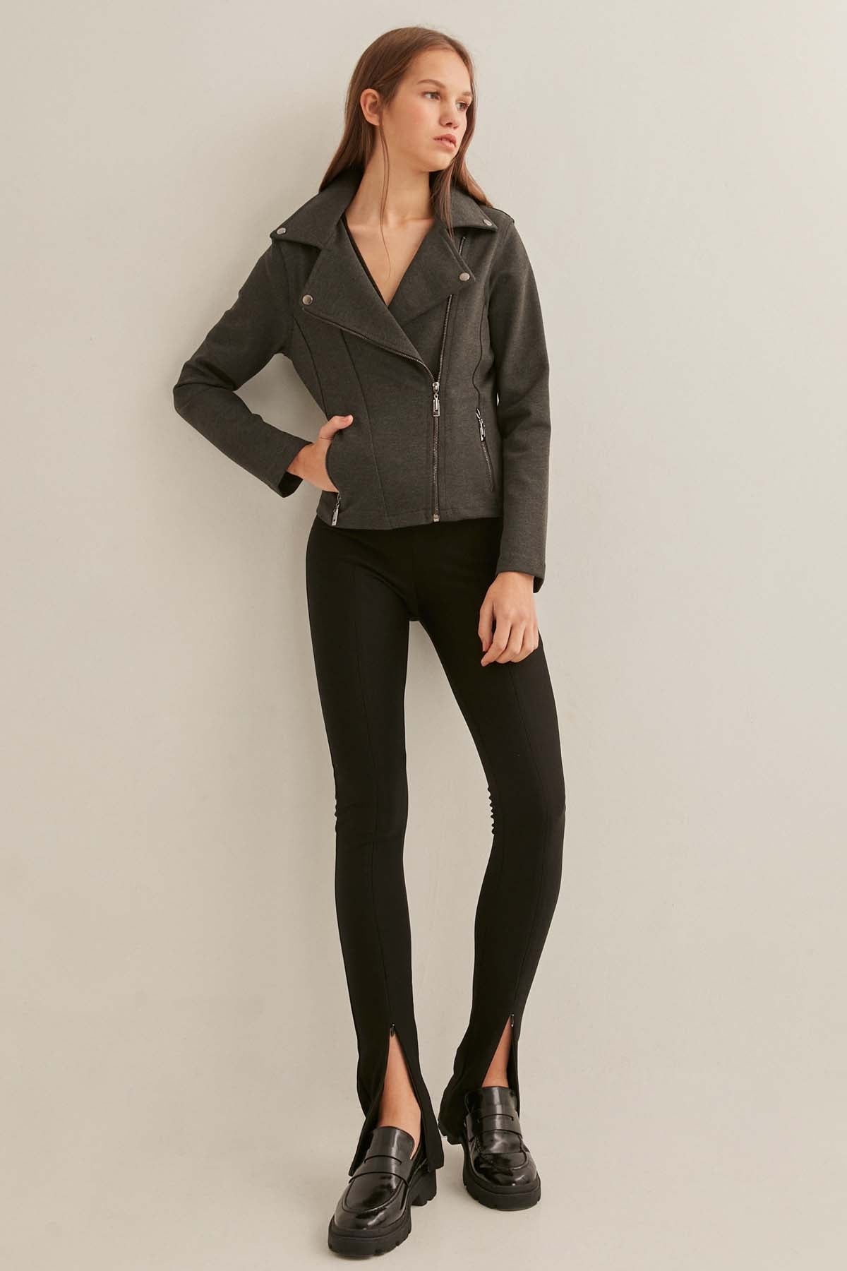 ZIPPERED BUTTERFLY COLLAR KNITTED BIKER JACKET