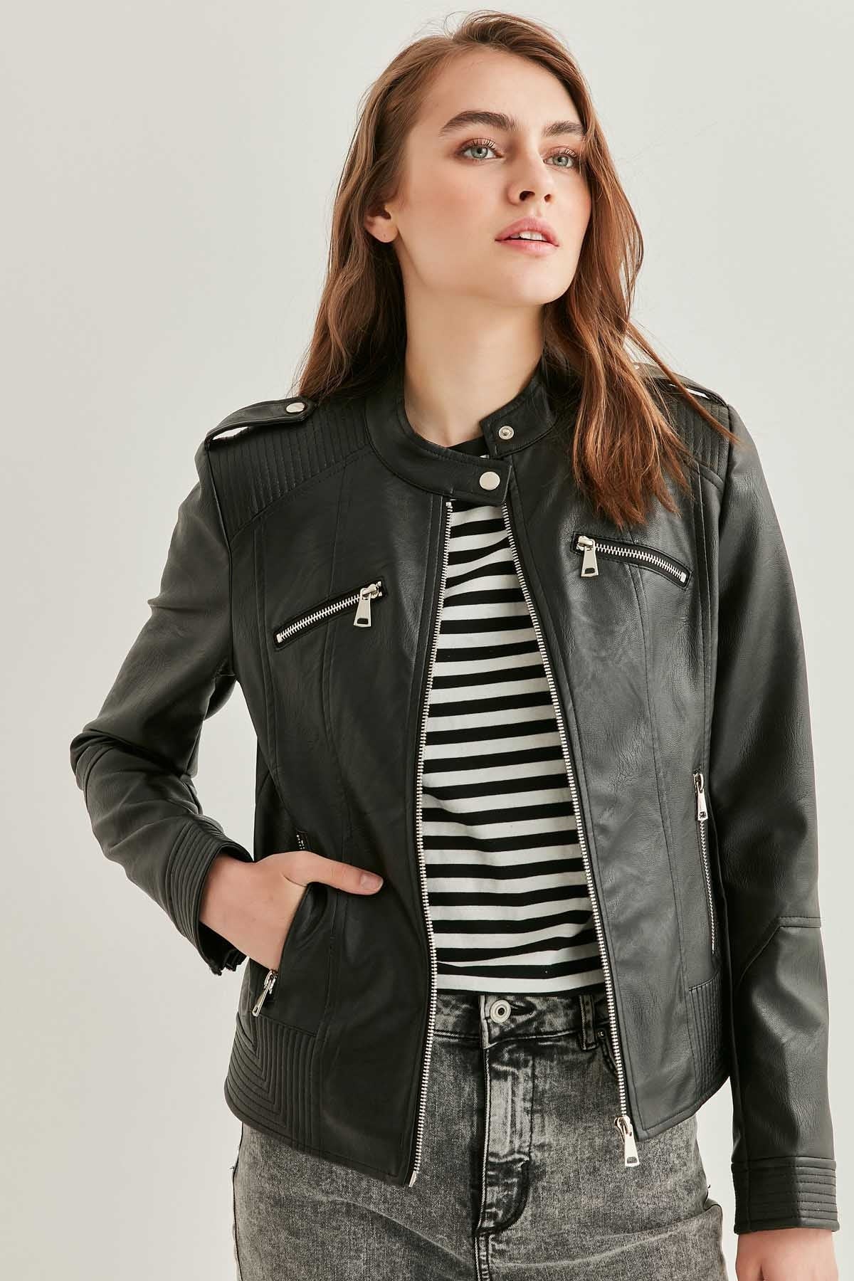 ZIPPERED FAUX LEATHER JACKET