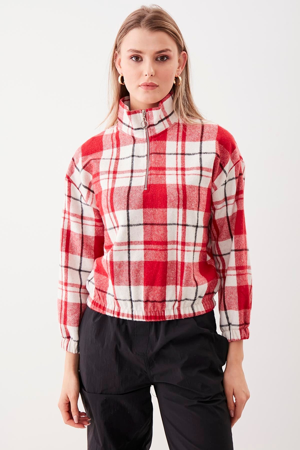 STEEP COLLAR PLAID DESEN SWEAT WITH ZIPPER