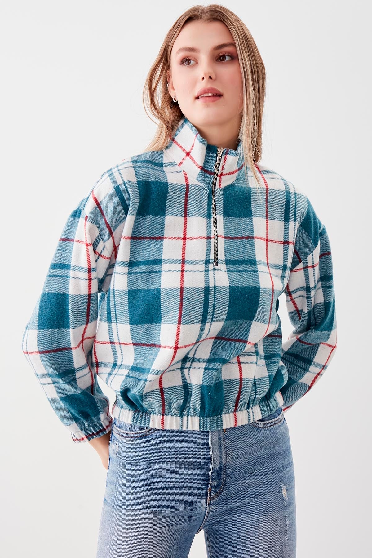 STEEP COLLAR PLAID DESEN SWEAT WITH ZIPPER