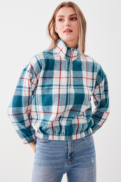STEEP COLLAR PLAID DESEN SWEAT WITH ZIPPER