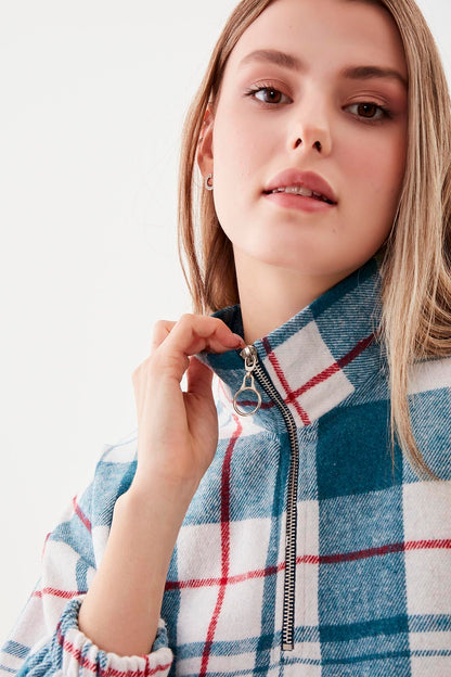 STEEP COLLAR PLAID DESEN SWEAT WITH ZIPPER
