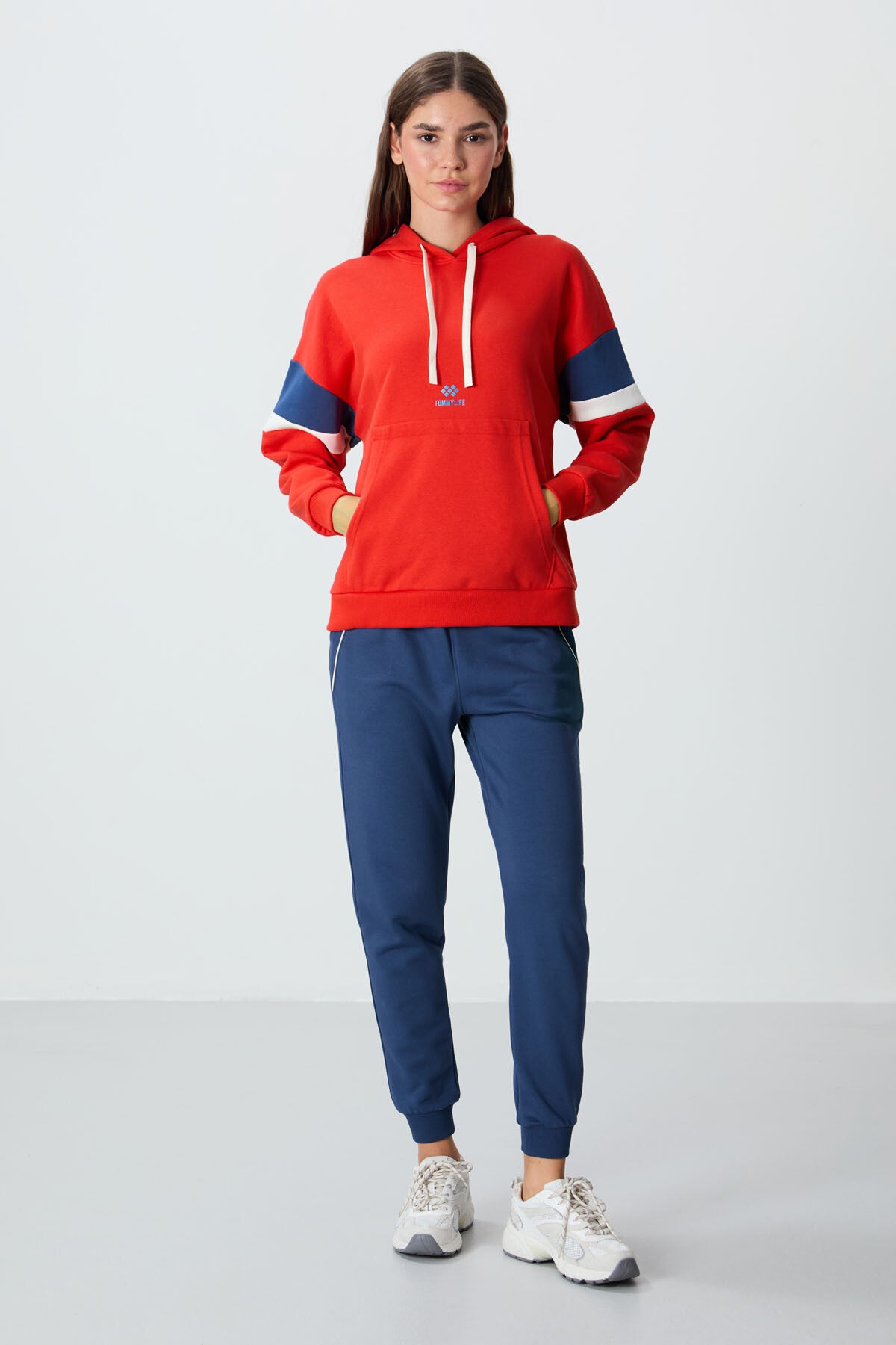 Fiesta Compact Cotton Thick Smooth Textured Hooded Oversize Fit Women's Sweatshirt - 97290