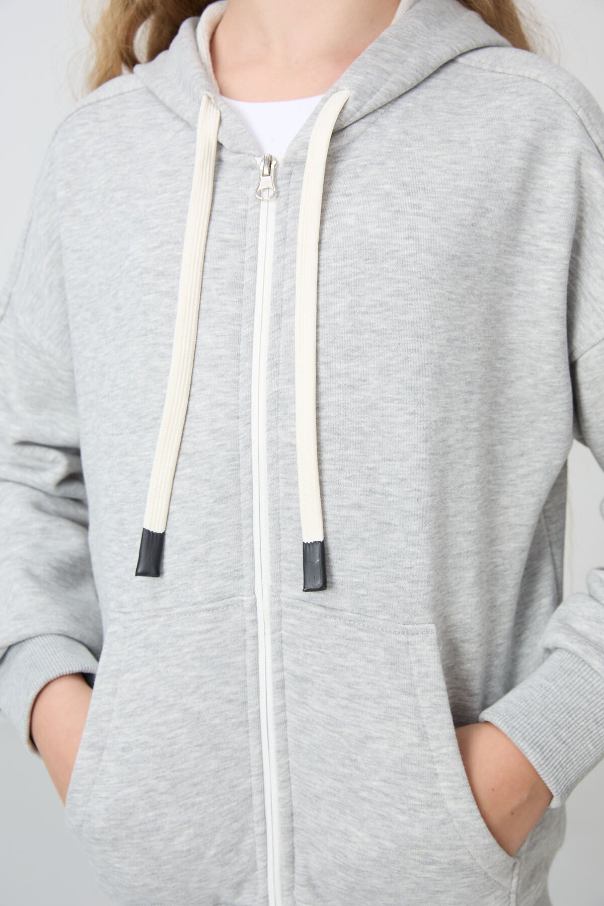 Grey Melange Cotton Fleece-Lined Soft Textured Standard Fit Embroidered Girls' Sweatshirt - 75149