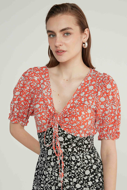 FLORAL V COLLAR DRESS