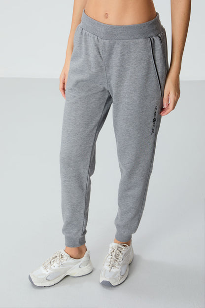 Grey Melange Compact Cotton Thick Smooth Textured Standard Fit Women's Tracksuit Bottom - 94660