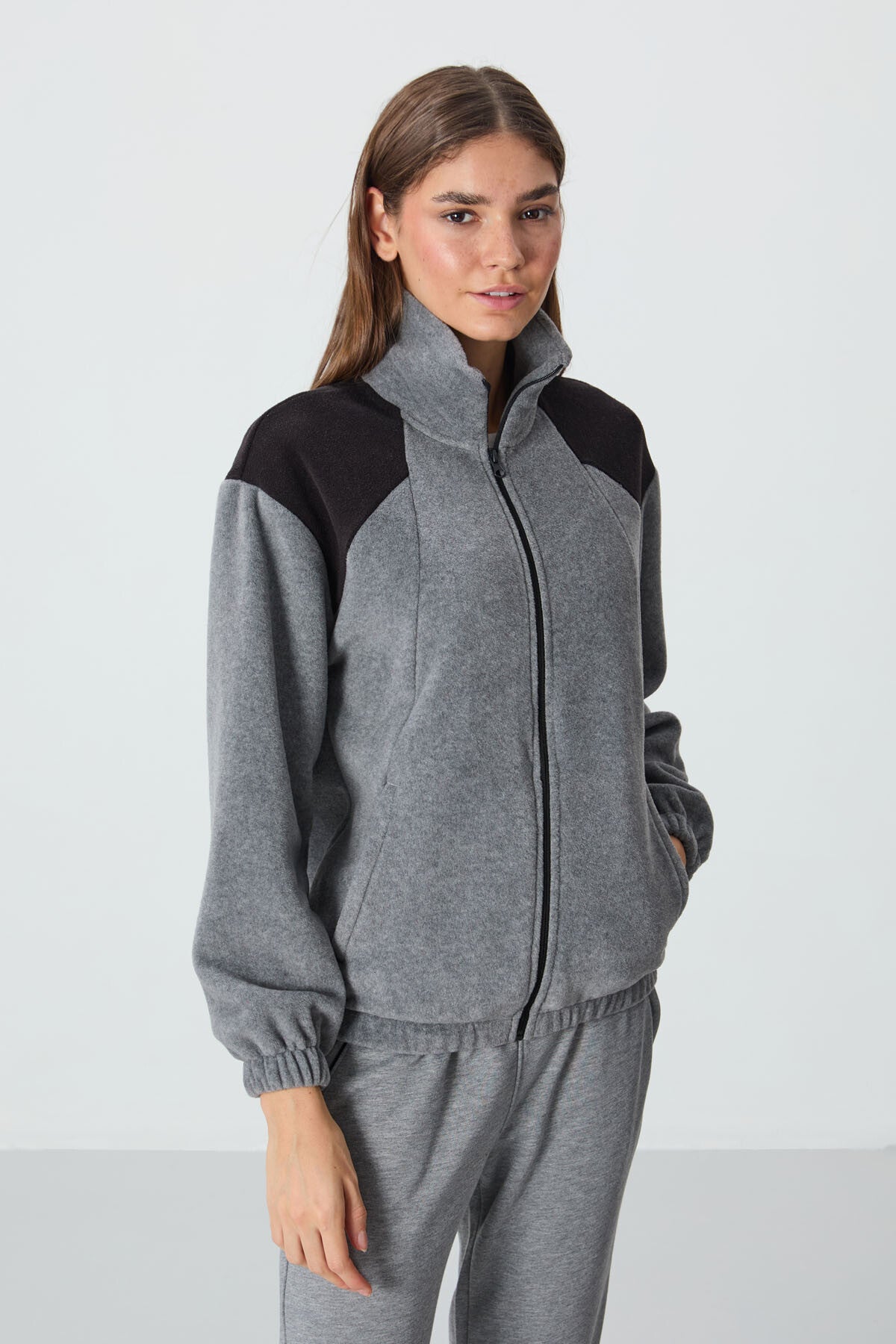 Grey Melange Thick Soft Textured High Collar Oversize Embroidered Fleece Women's Sweatshirt - 97293