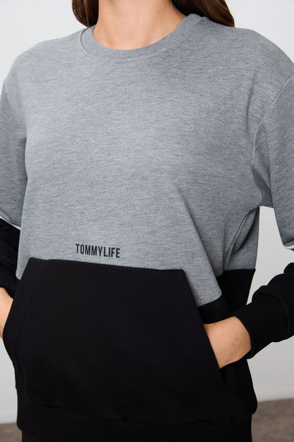 Grey Melange Compact Cotton Thick Smooth Textured O Collar Oversize Fit Women's Sweatshirt - 97289