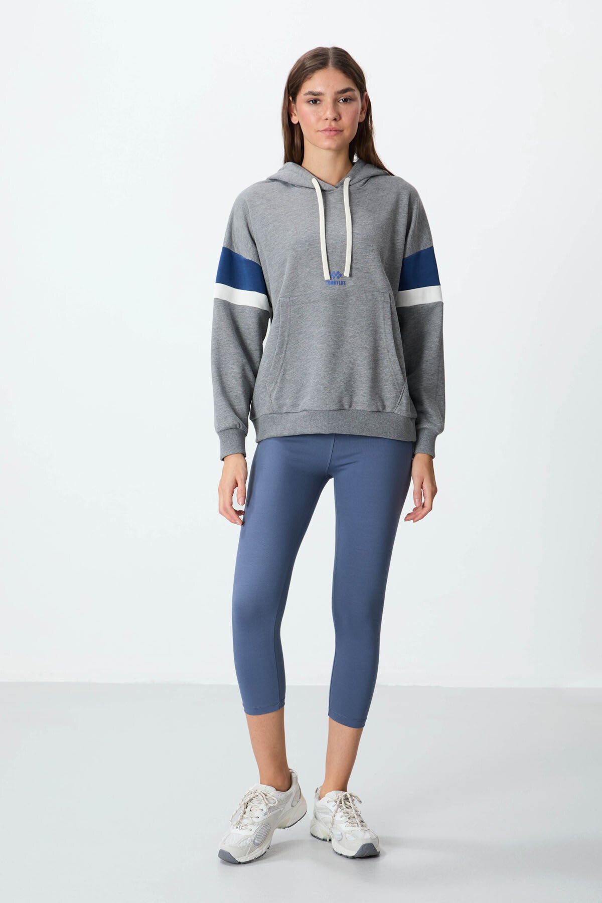 Grey Melange Compact Cotton Thick Smooth Textured Hooded Oversize Fit Women's Sweatshirt - 97290