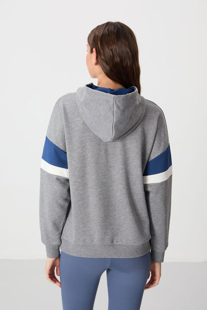 Grey Melange Compact Cotton Thick Smooth Textured Hooded Oversize Fit Women's Sweatshirt - 97290
