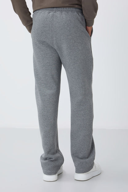 Grey Melange Cotton Thick Fleece-Lined Soft Textured Oversize Embroidered Men's Tracksuit Bottom -82146